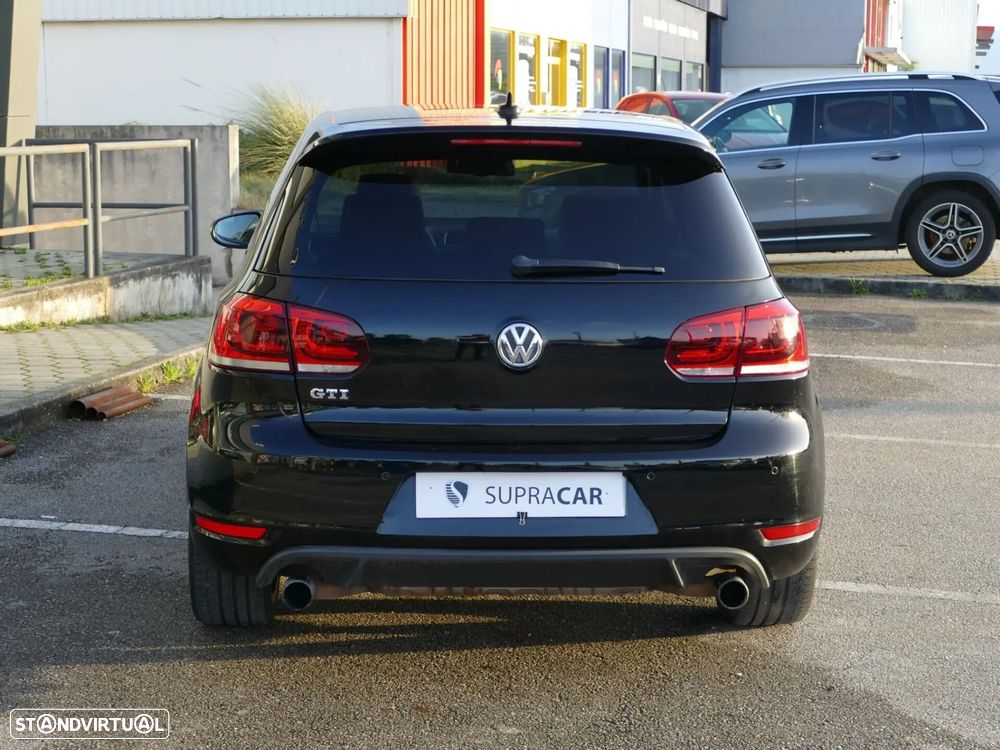 VW Golf 2.0 TSi GTI DSG - 4