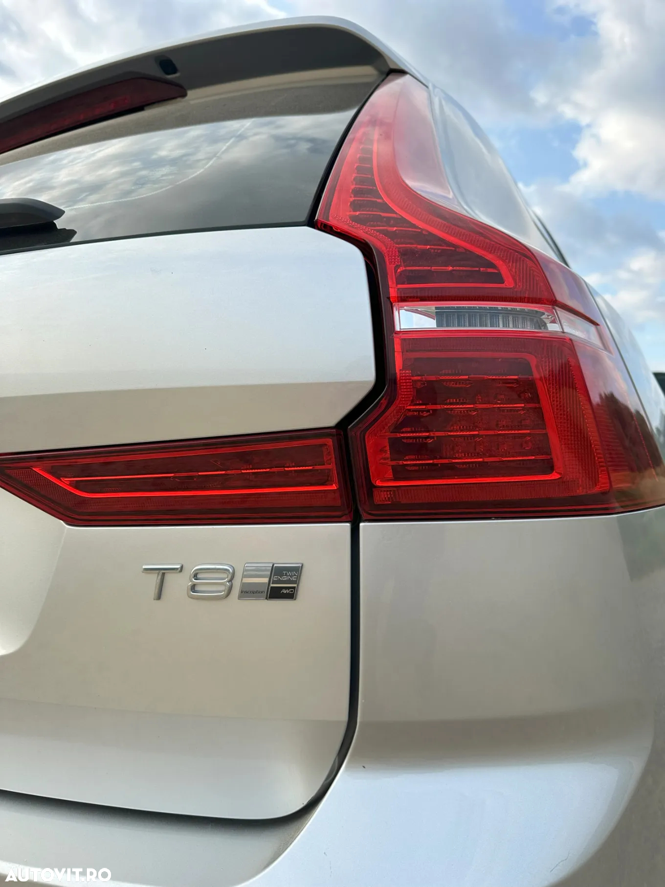 Volvo XC 60 Recharge T8 Twin Engine eAWD Inscription - 13