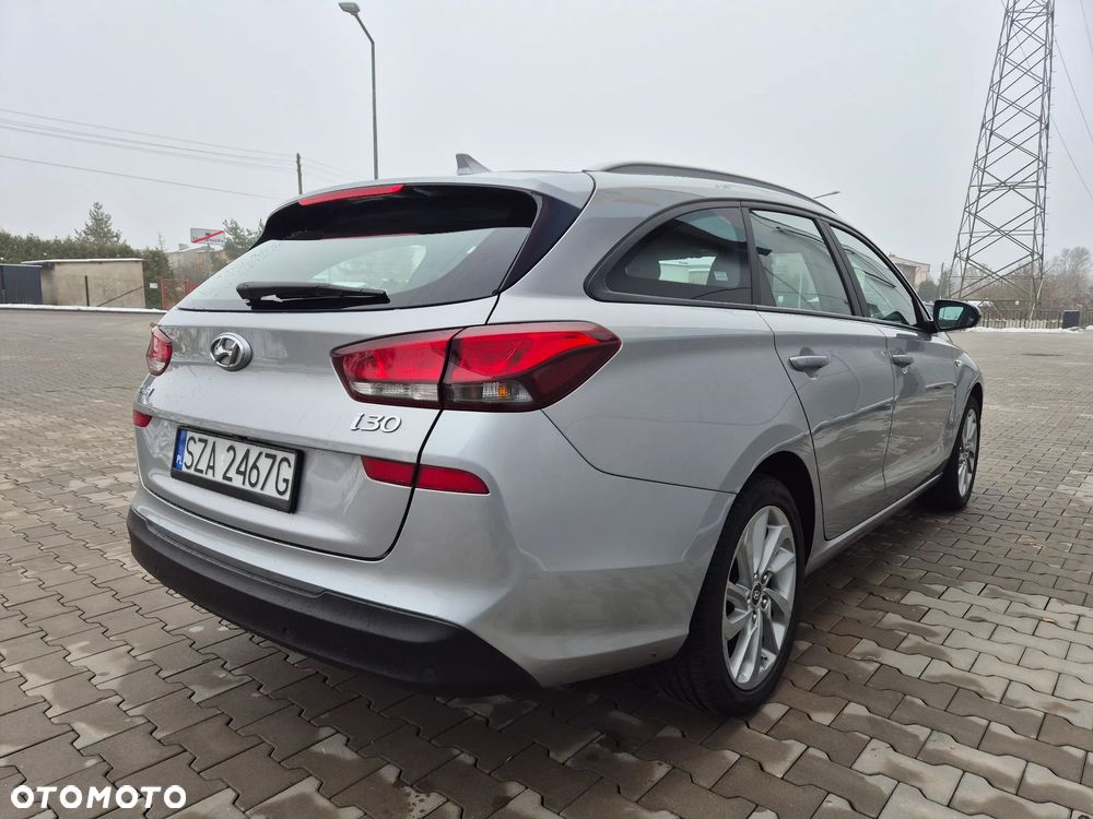 Hyundai i30 1.5 DPI Comfort - 8