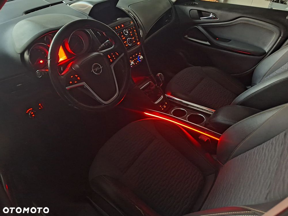 Opel Zafira - 19