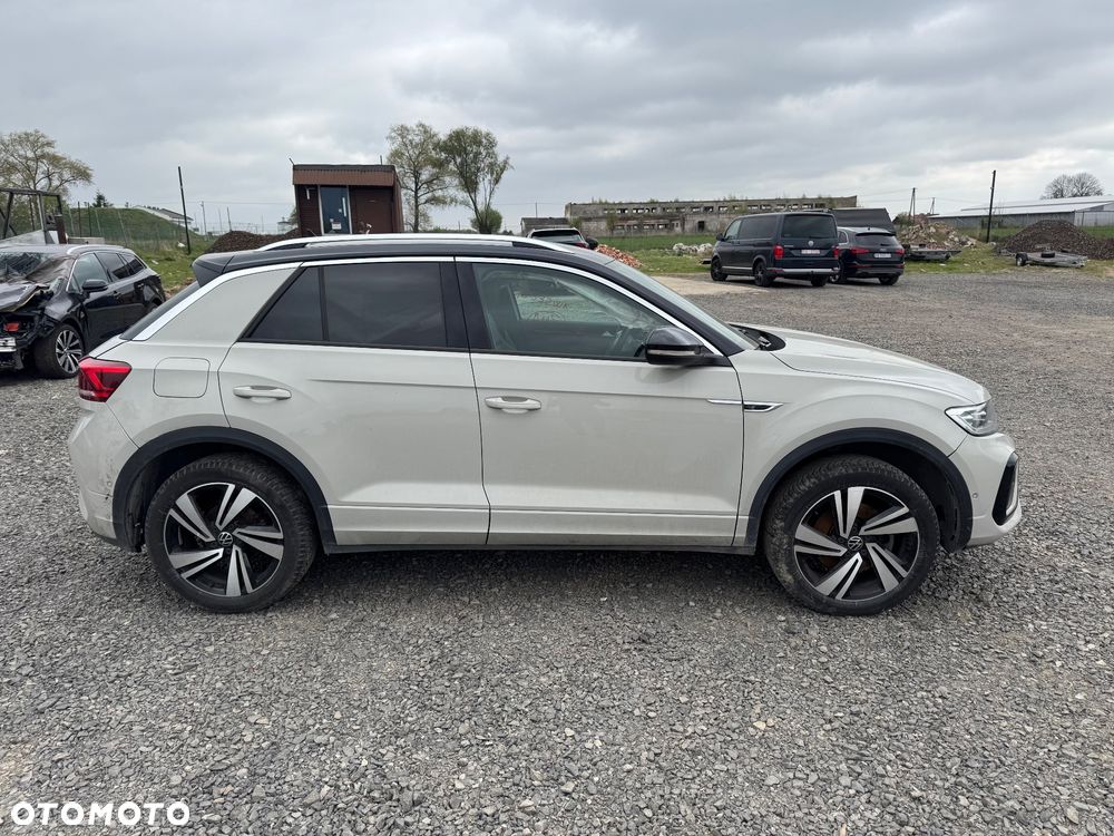 Volkswagen T-Roc 2.0 TDI SCR 4MOTION DSG R-Line - 13