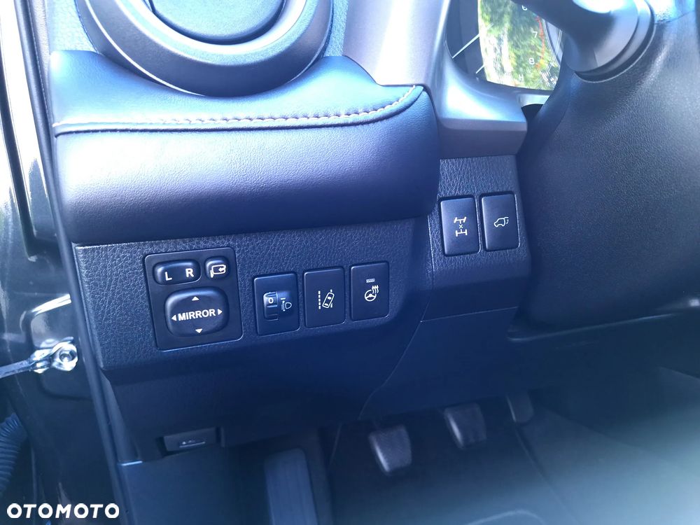 Toyota RAV4 2.0 4x4 Start&Stop Executive - 25