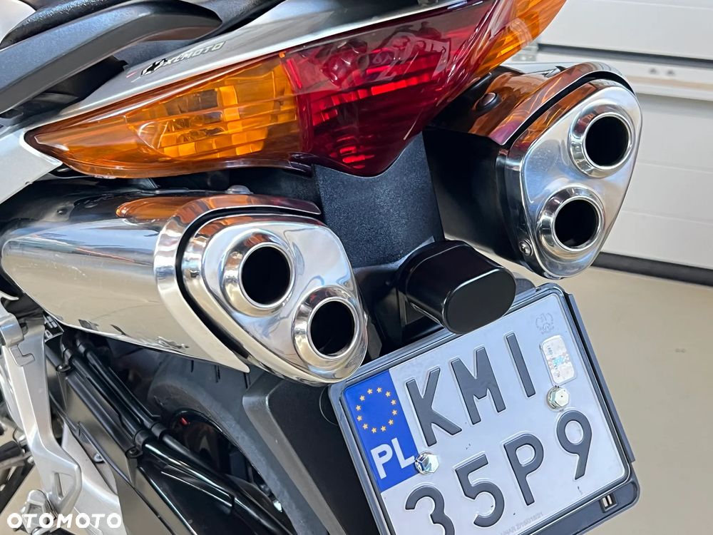 Honda VFR - 17