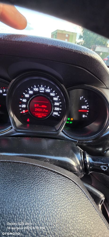 Kia Ceed - 13