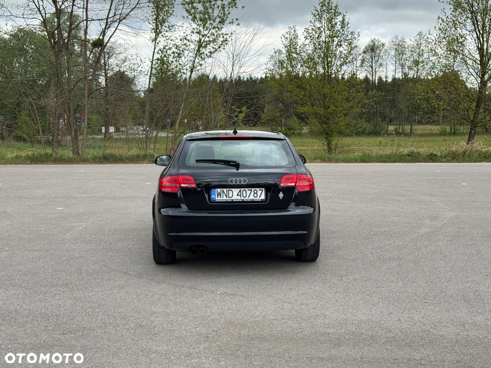 Audi A3 Sportback - 14