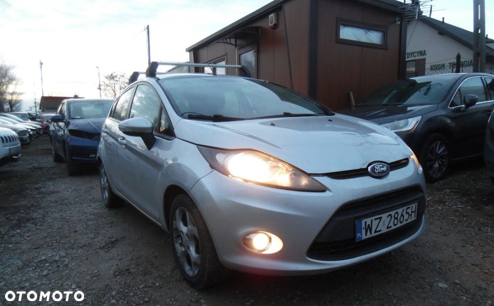 Ford Fiesta - 2