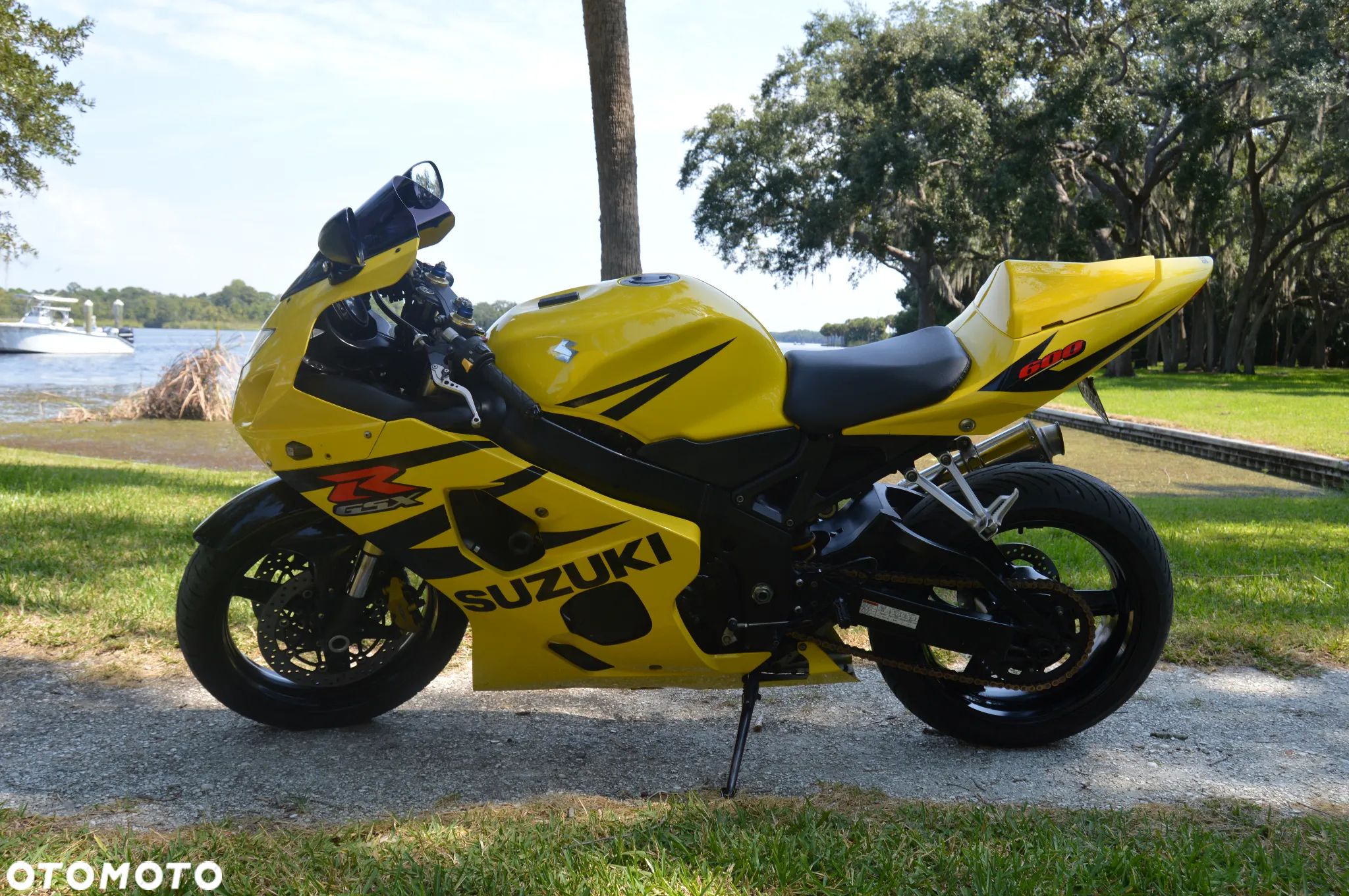 Suzuki GSX-R - 2