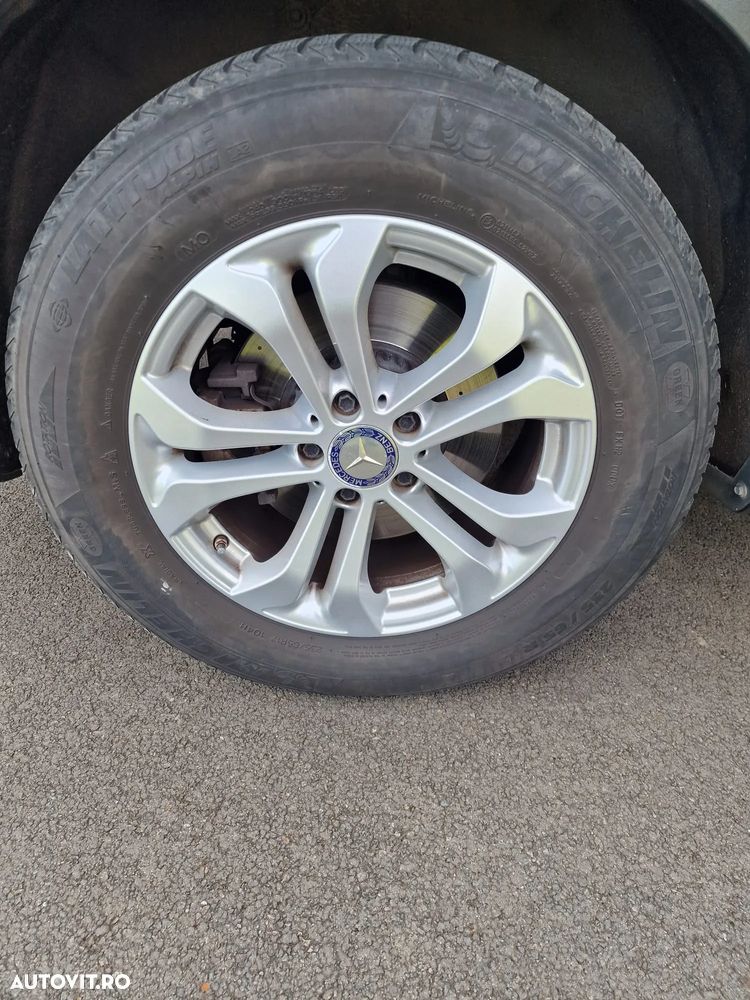 Mercedes-Benz GLC 220 d 4MATIC 9G-TRONIC - 18