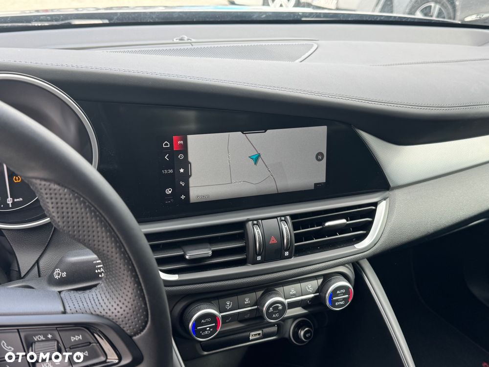 Alfa Romeo Giulia 2.0 Turbo Veloce Q4 - 25