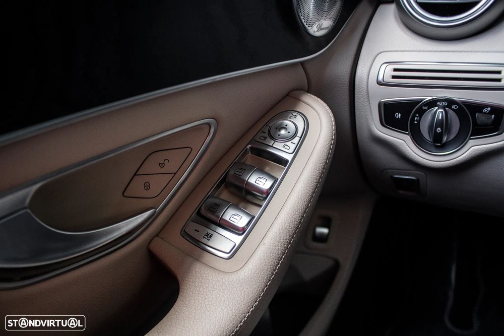 Mercedes-Benz C 300 de Avantgarde - 17