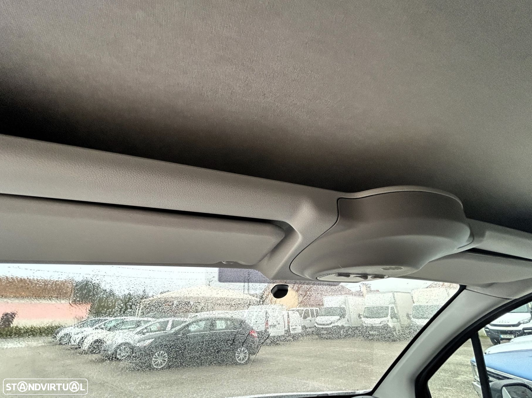 Citroën Berlingo 1.6 BLUEHDI ISOTERMICA - 20