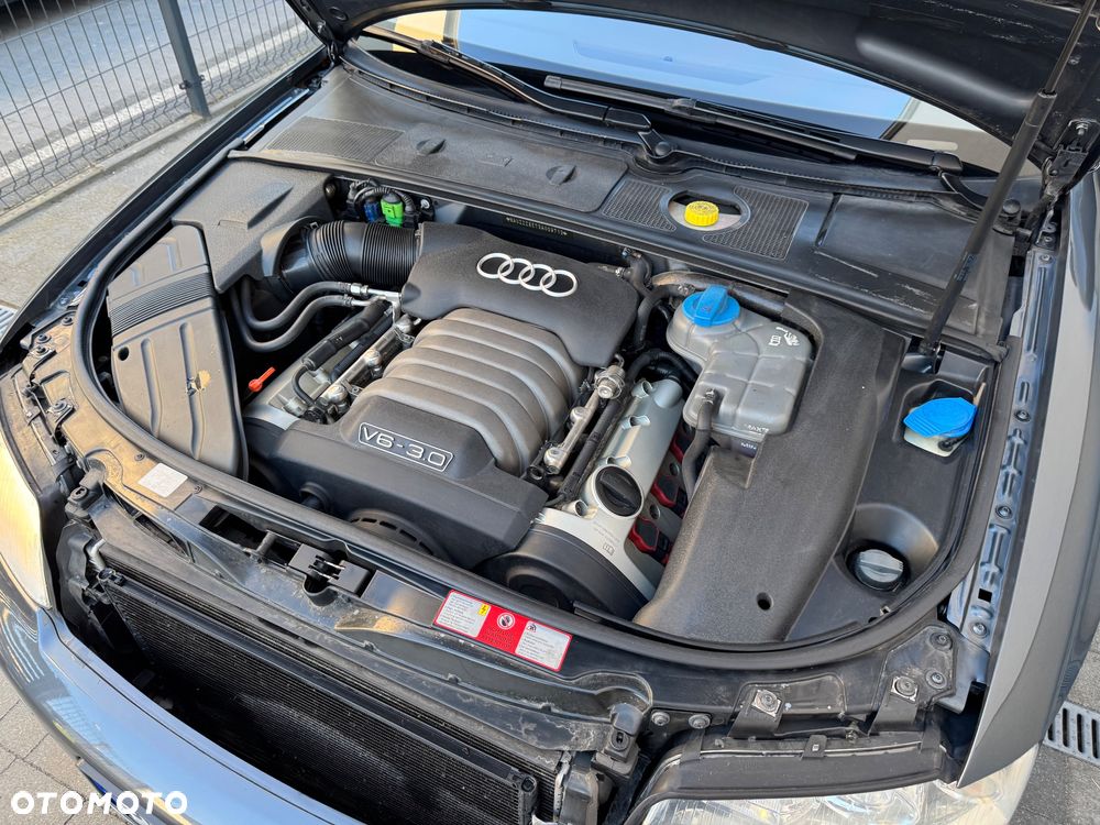 Audi A4 Avant 3.0 Multitronic - 13