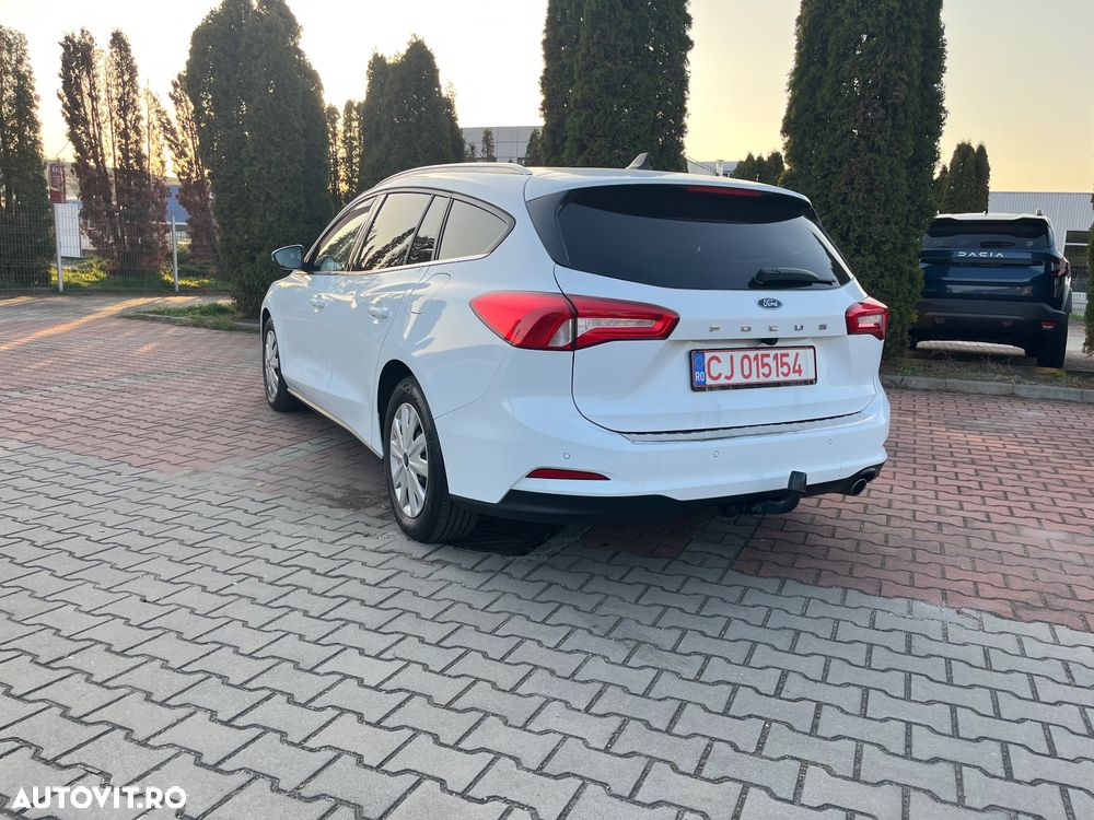 Ford Focus 1.5 EcoBlue Connected - 10