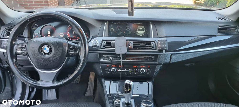BMW Seria 5 535d xDrive - 7