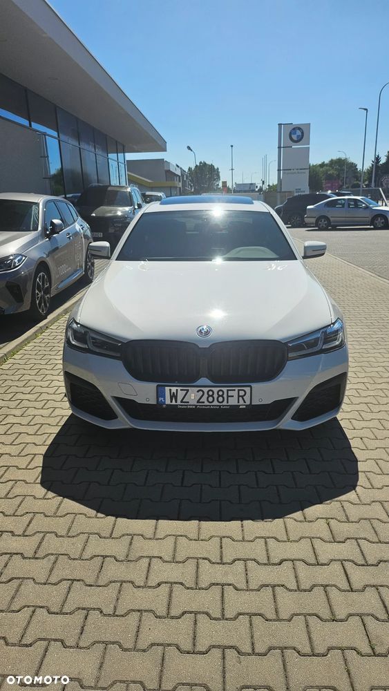 BMW Seria 5 540d xDrive mHEV M Sport sport - 17