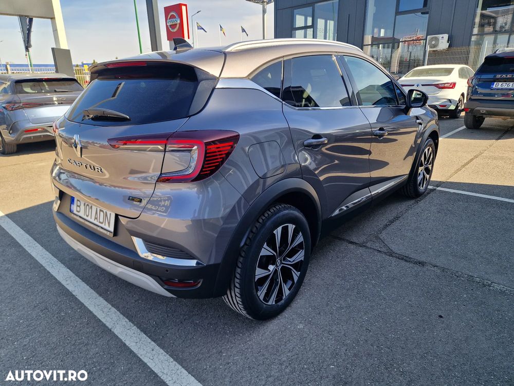 Renault Captur PHEV 160 Techno - 2