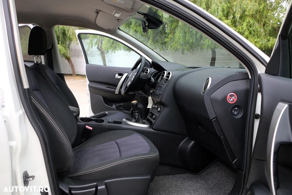 Nissan Qashqai 1.5 DCI N-Connecta - 9