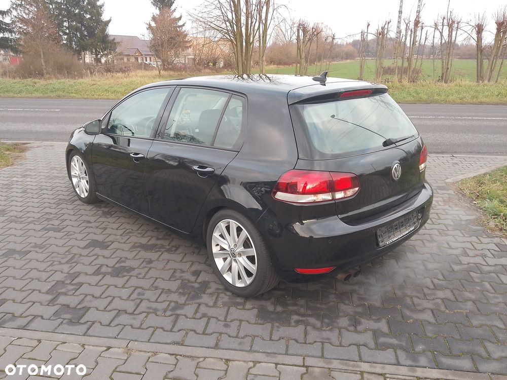 Volkswagen Golf - 3