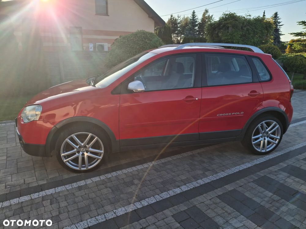 Volkswagen Polo Cross - 14
