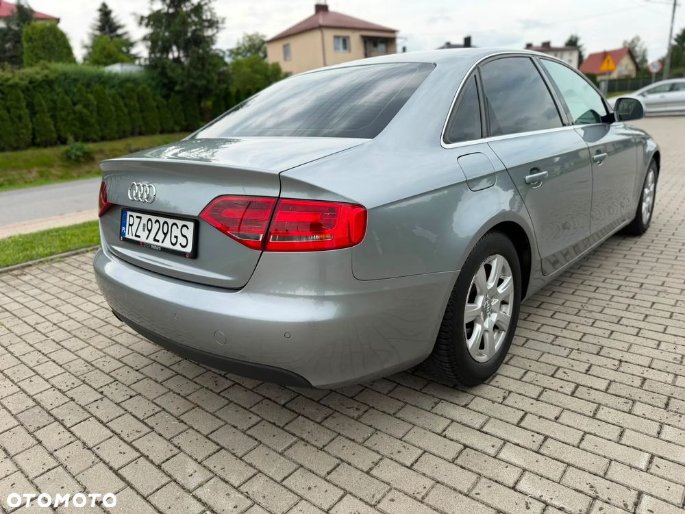 Audi A4 Limousine 2.0 TFSI Limited Edition - 29