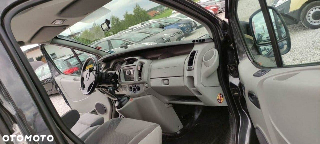 Opel Vivaro - 5