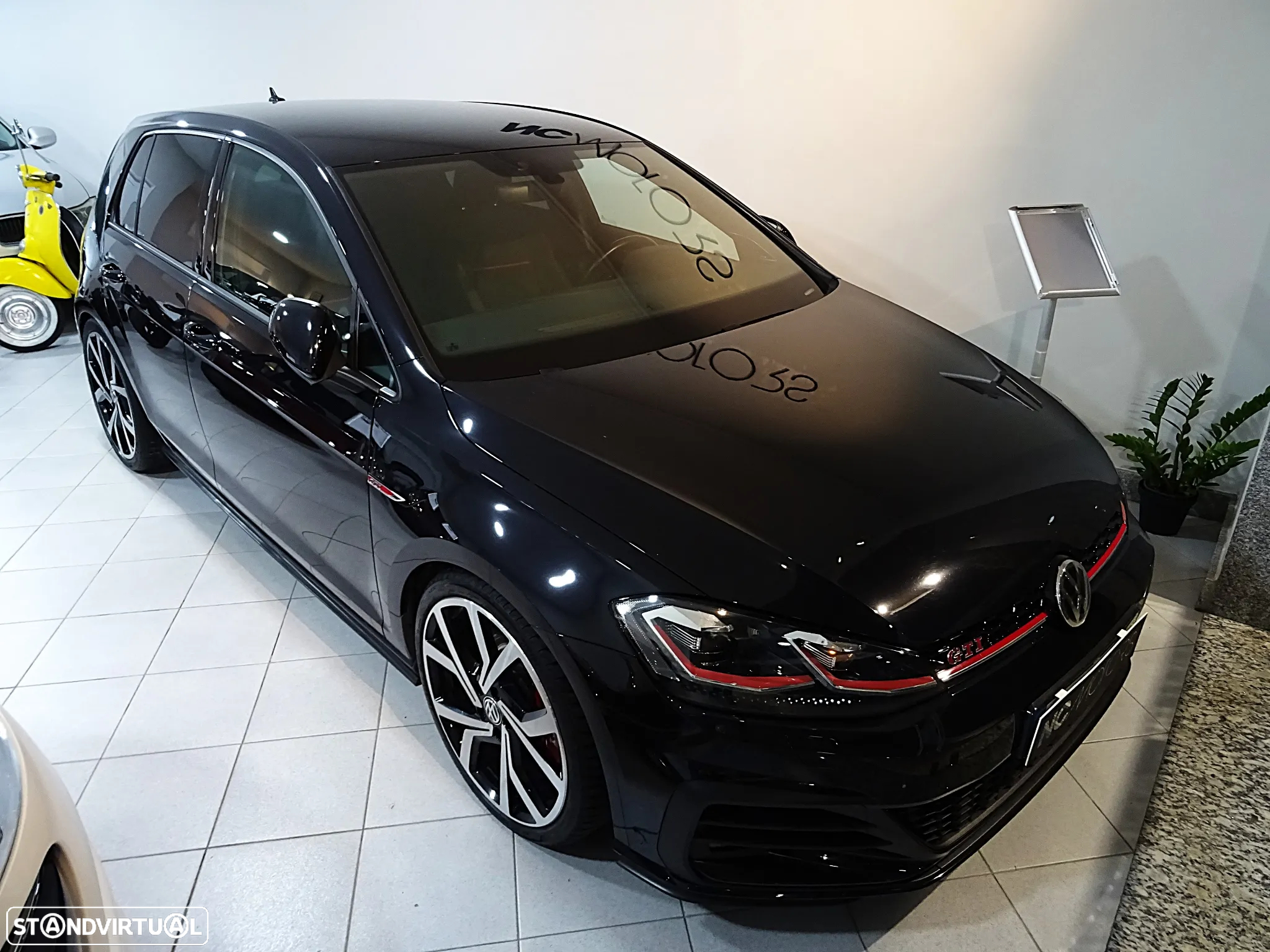 VW Golf 2.0 TSI GTI DSG Performance - 4