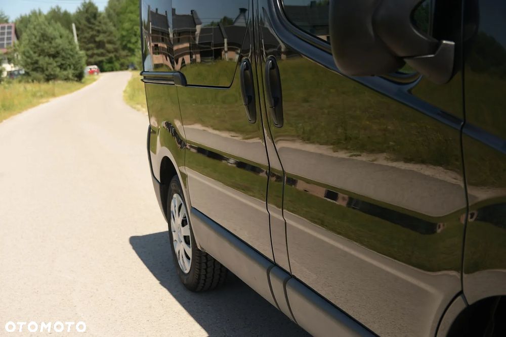 Opel Vivaro - 14