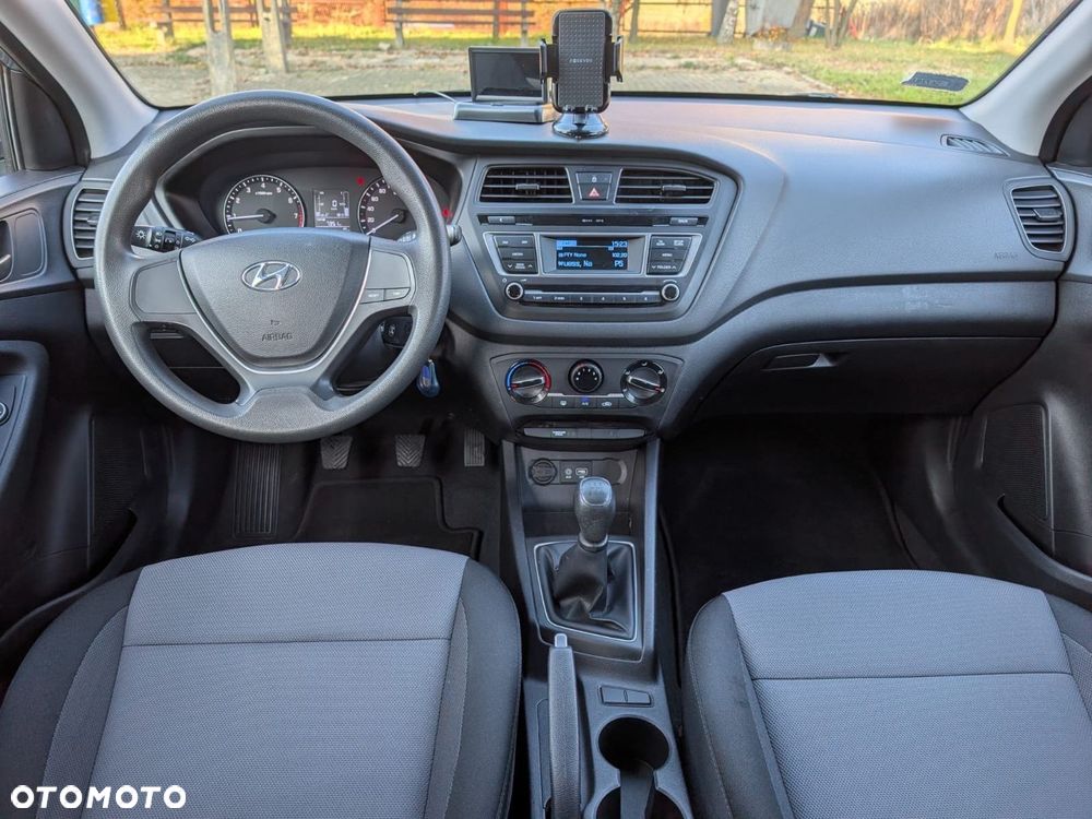 Hyundai i20 1.2 Comfort - 22