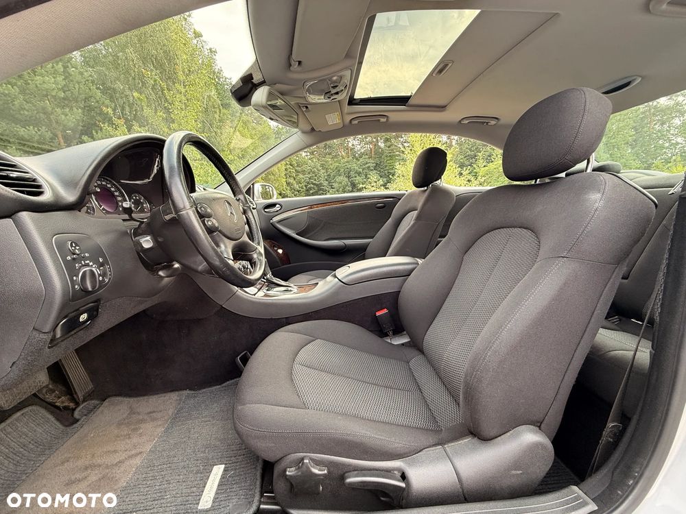 Mercedes-Benz CLK - 20