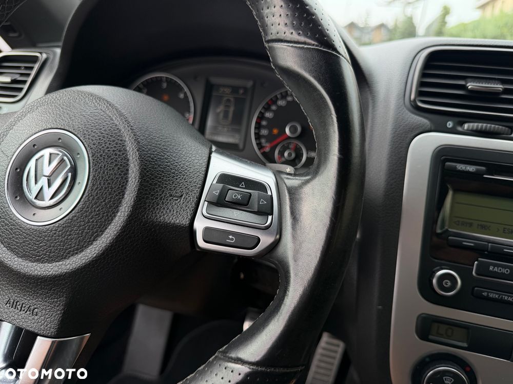 Volkswagen Scirocco 2.0 TDI DSG - 25