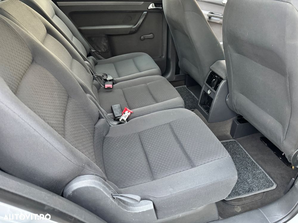 Volkswagen Touran 1.9 TDI - 7