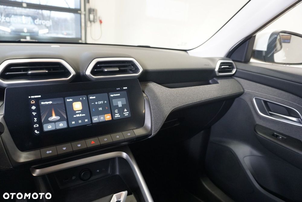 MG ZS Hybrid+ - 17