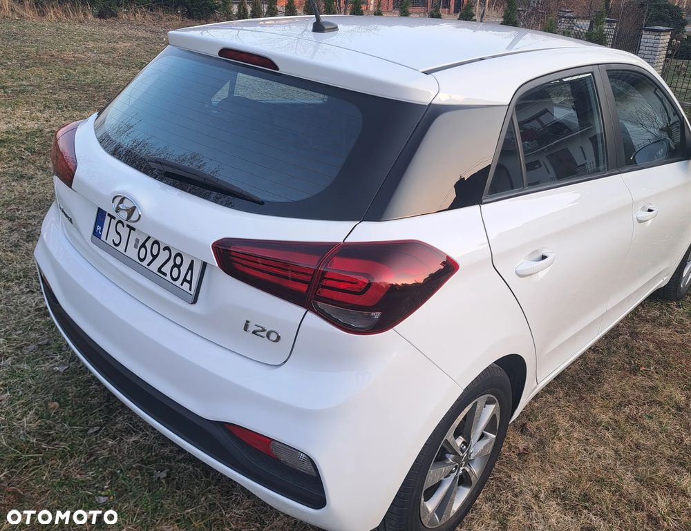 Hyundai i20 1.2 - 10