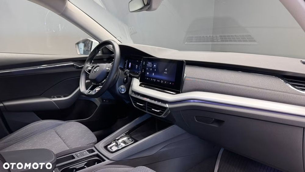 Skoda Octavia 2.0 TDI Selection DSG - 9