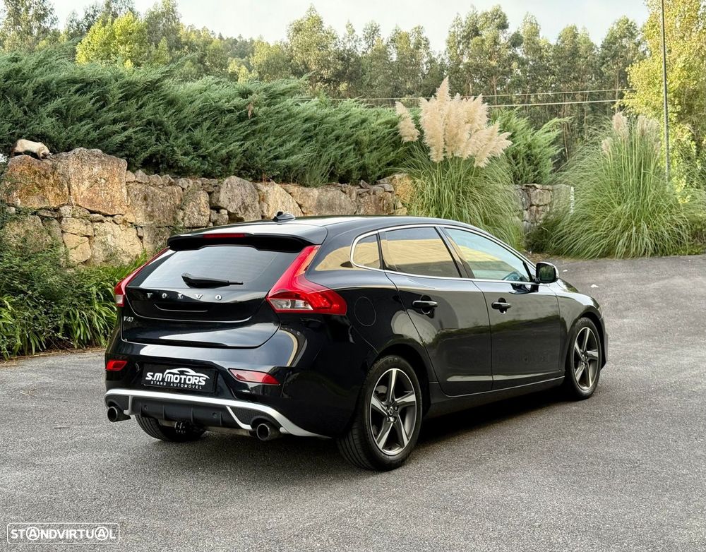 Volvo V40 1.6 D2 R-Design - 3