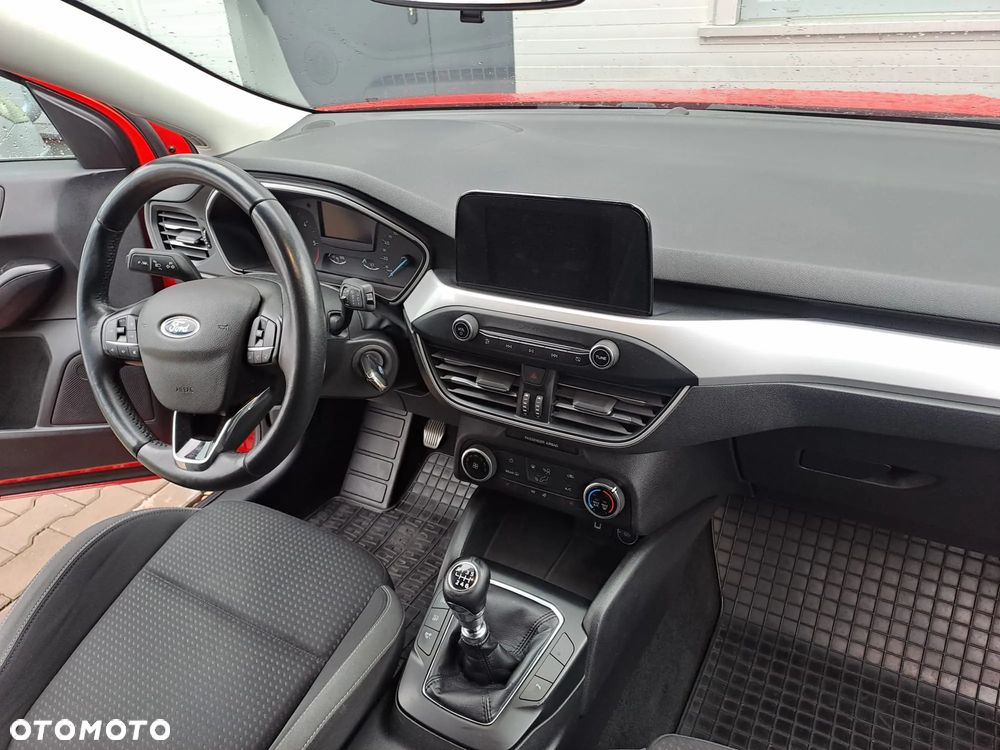 Ford Focus - 27