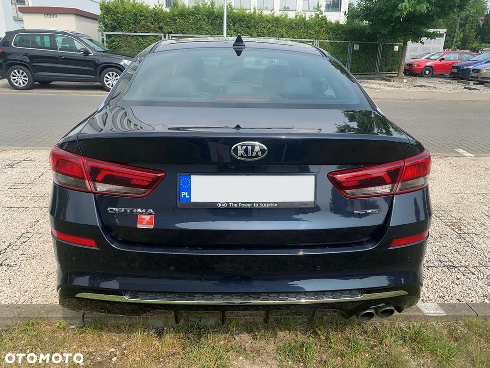 Kia Optima - 14