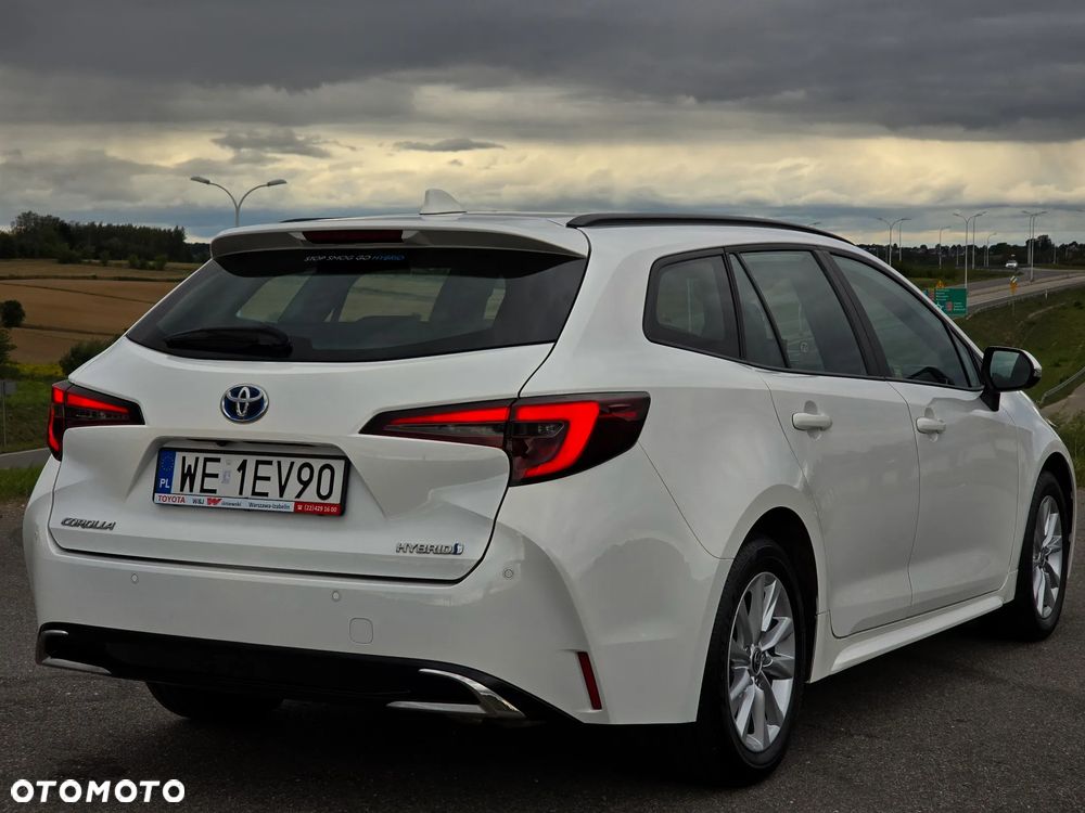 Toyota Corolla 1.8 Hybrid Comfort - 11