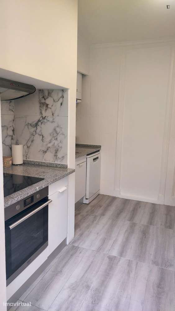 Apartamento com 4 quartos - localizado em Intendente Lisbon - Grande imagem: 5/55