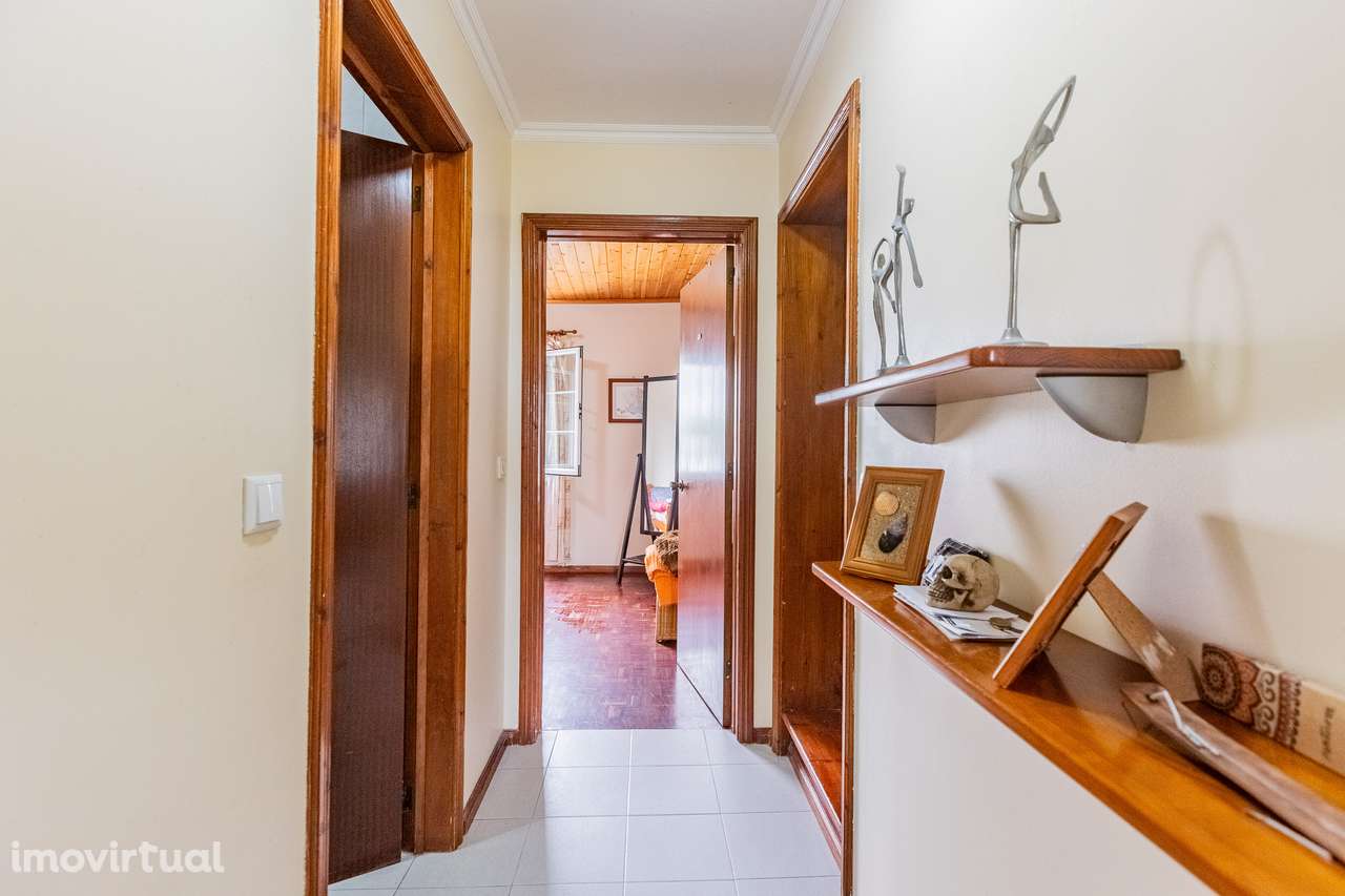Apartamento na Vila Franca do Campo - Grande imagem: 4/8