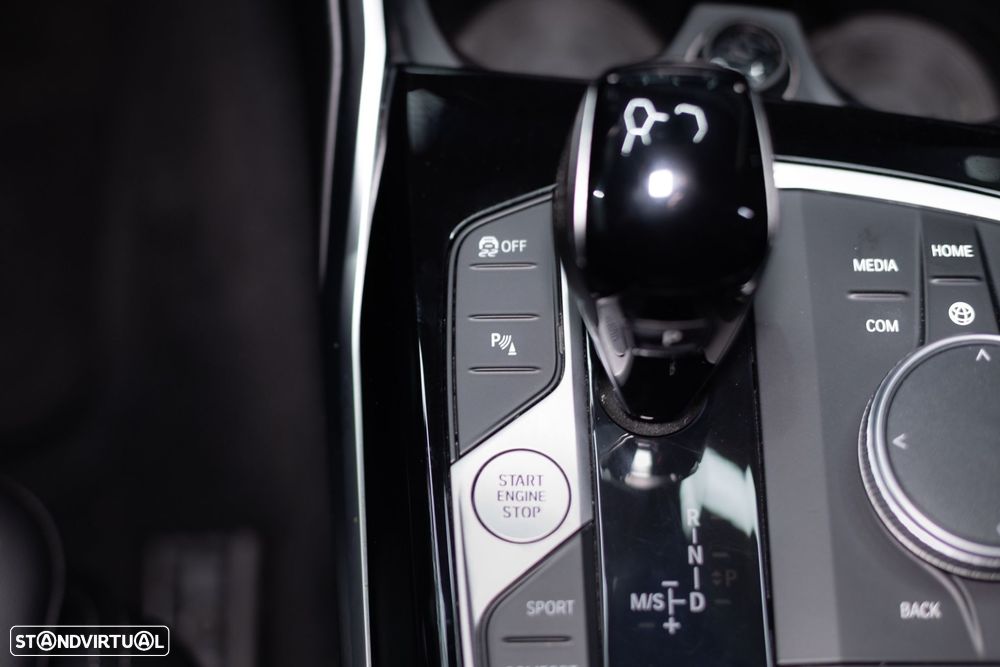 BMW 320 d Line Sport Auto - 35