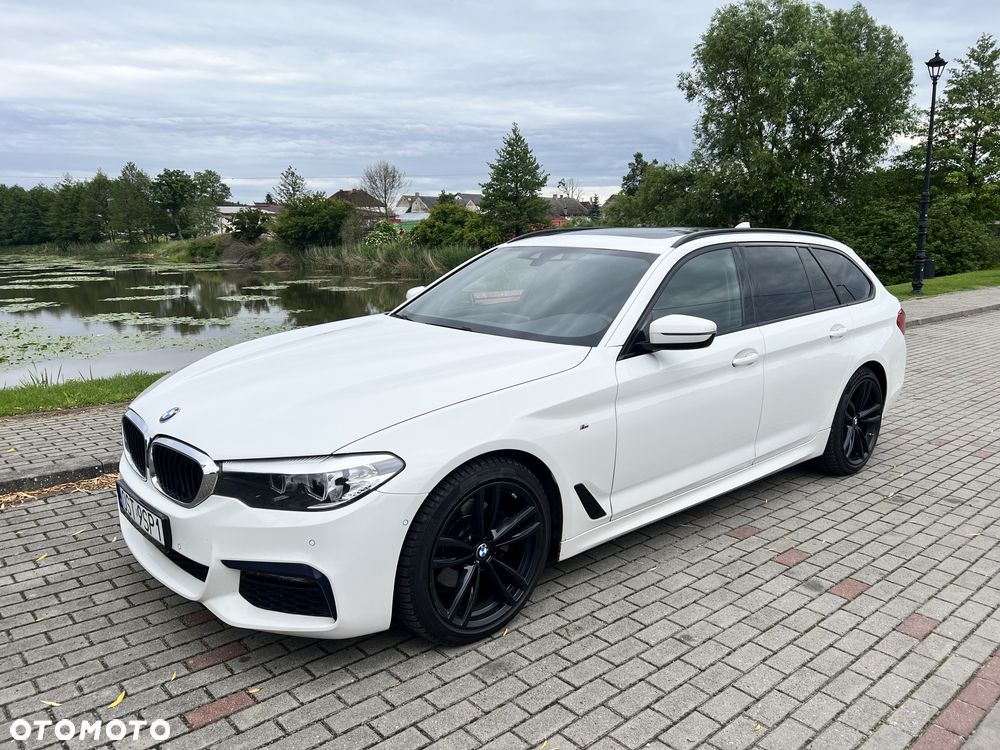 BMW Seria 5 520d M Sport - 1