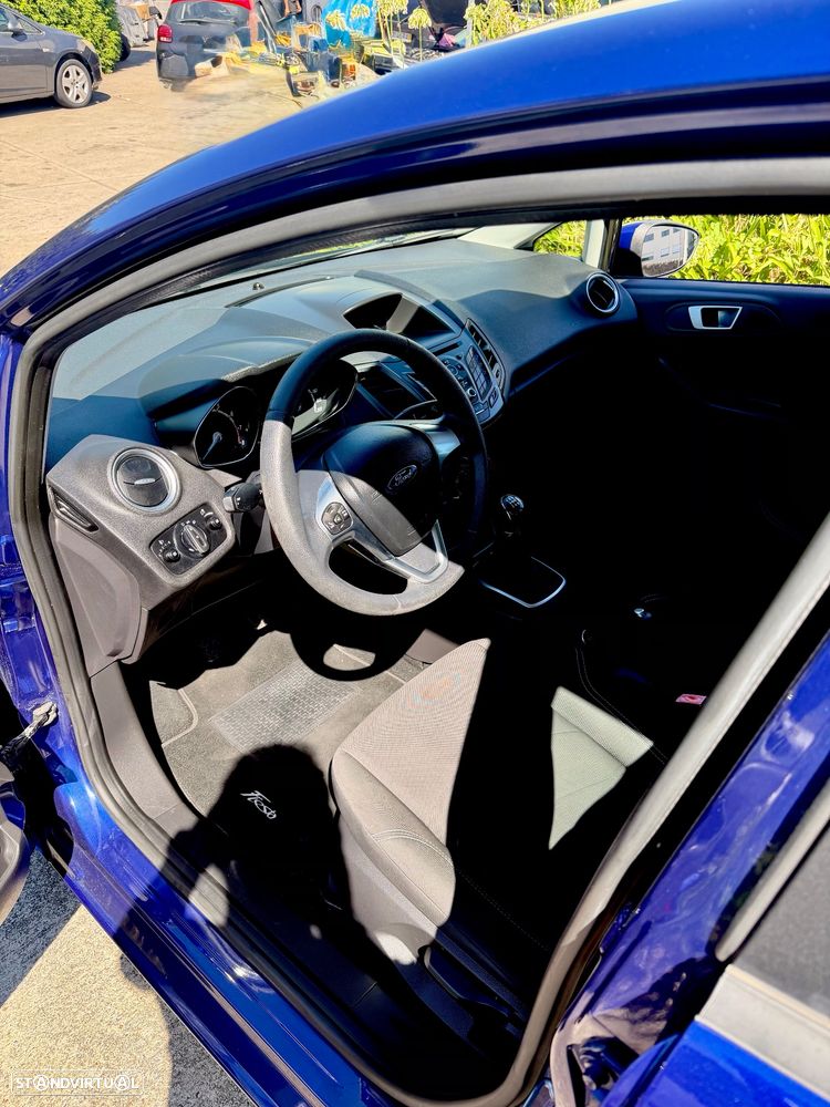 Ford Fiesta 1.0 T EcoBoost Titanium - 8