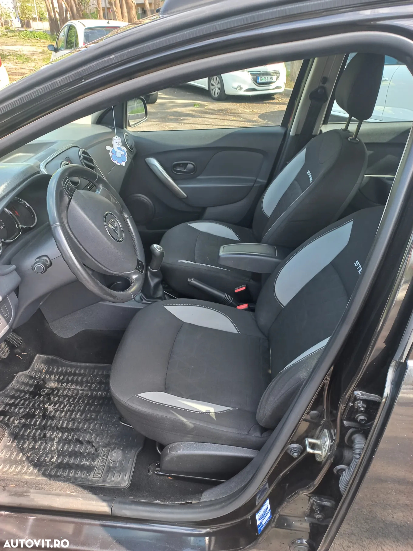 Dacia Sandero 0.9 TCe Laureate - 9