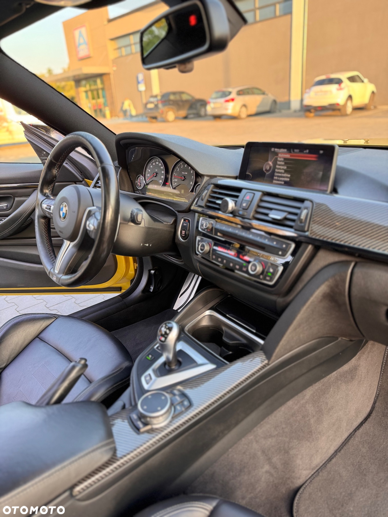 BMW M4 DKG - 18