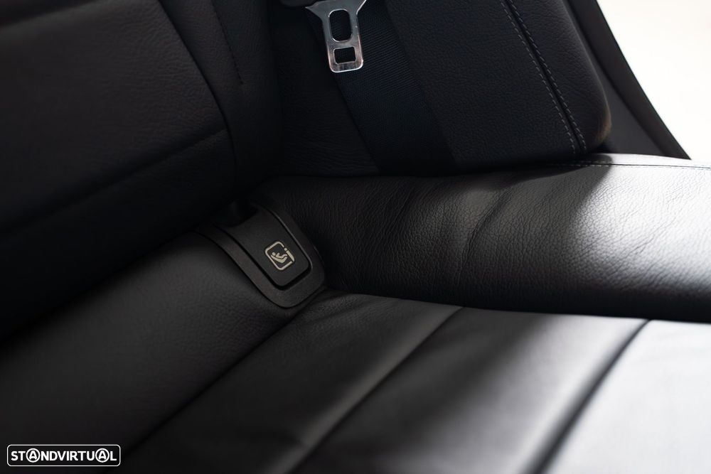 Mercedes-Benz E 300 - 18