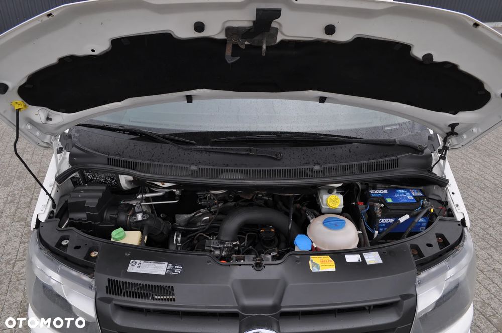 Volkswagen T5 - 8
