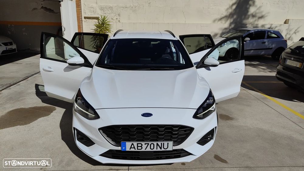 Ford Focus SW 1.0 EcoBoost ST-Line - 9