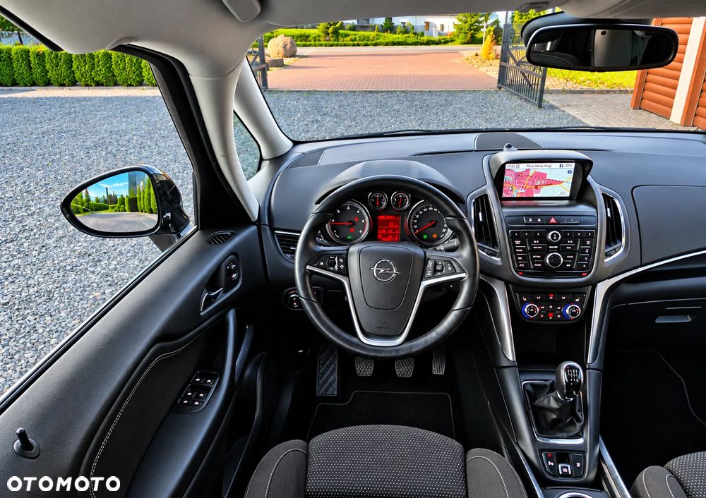 Opel Zafira - 28