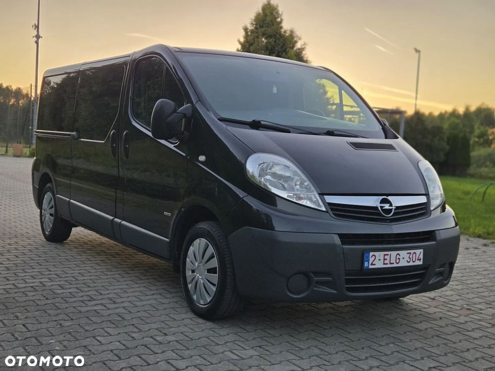 Opel Vivaro - 12